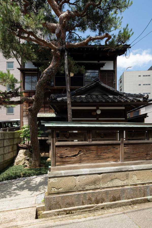 Close To You Kanazawa Exterior photo